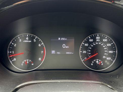 Used 2023 Kia Seltos S w/ Navigation Package AWD/4WD image 13