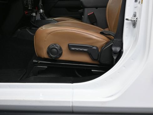 Used 2021 Jeep Wrangler Unlimited Rubicon 4xe w/ Cold Weather Group image 22