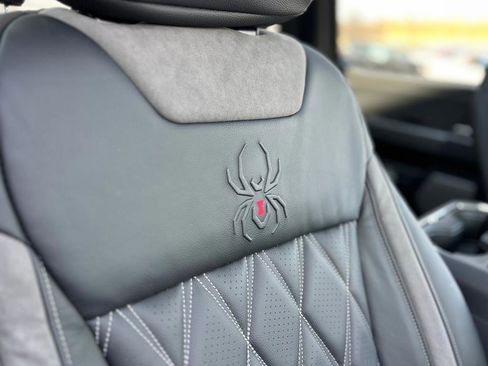 New 2025 Ford F250 Lariat w/ Lariat Ultimate Package image 31