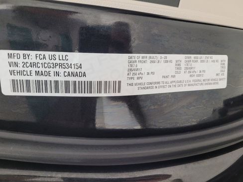 Used 2023 Chrysler Voyager LX FWD image 33