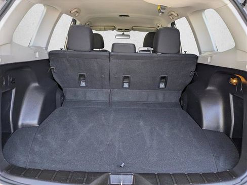 Used 2014 Subaru Forester 2.5i AWD/4WD image 6