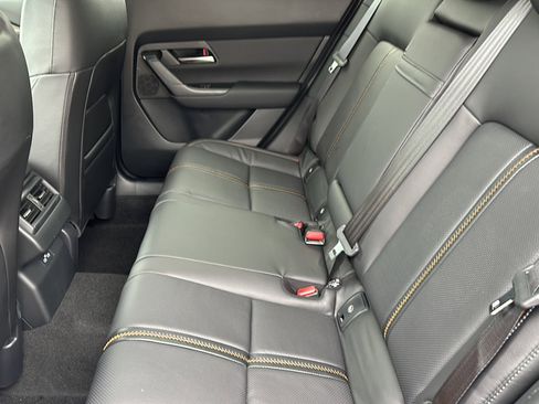 Used 2025 MAZDA CX-50 AWD 2.5 S w/ Weather Package image 16