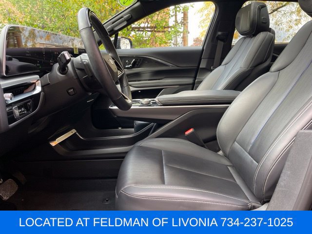 Used 2024 Cadillac Lyriq Sport w/ LPO, Floor Liner Package AWD/4WD image 19