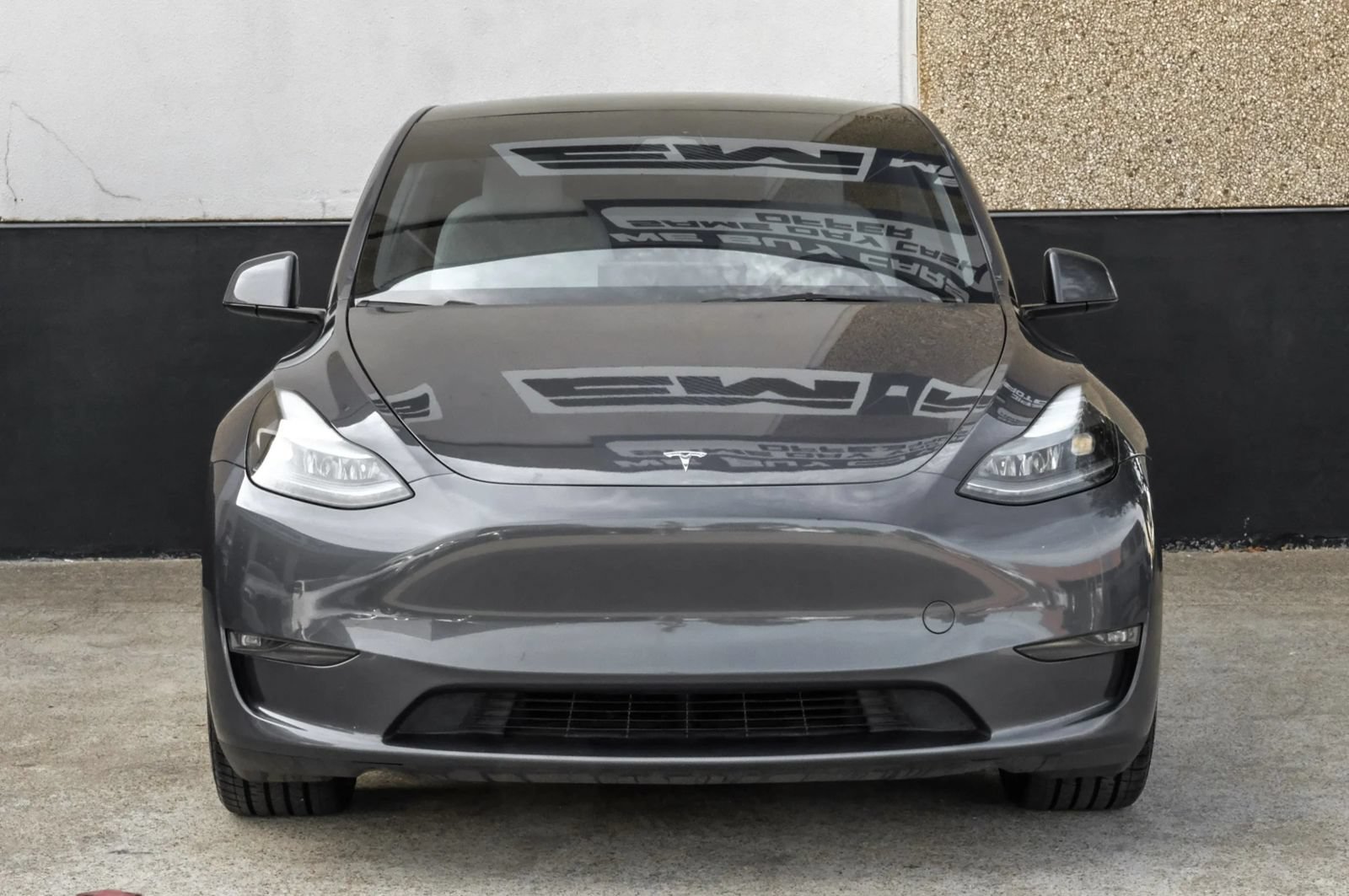 Used 2023 Tesla Model Y Long Range AWD/4WD image 5