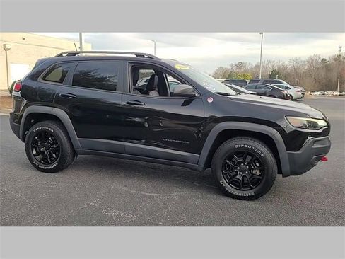 Used 2019 Jeep Cherokee Trailhawk image 50