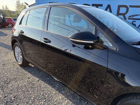 Used 2016 Volkswagen Golf S FWD image 13