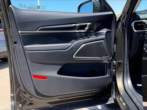 Used 2025 Kia Telluride S AWD/4WD image 22