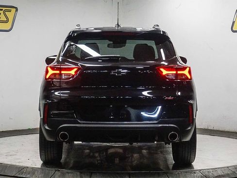 Used 2023 Chevrolet TrailBlazer RS w/ Convenience Package image 3