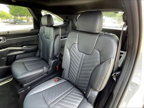 New 2025 Kia Sorento SX Prestige image 12