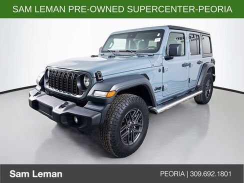 Used 2024 Jeep Wrangler Sport S image 3