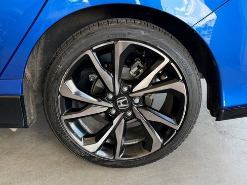 Used 2018 Honda Civic Sport image 54
