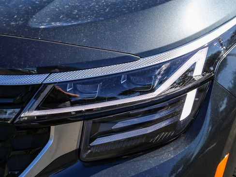 Certified 2026 Kia Seltos SX AWD/4WD image 5