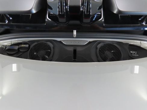 Certified 2026 Porsche 911 Carrera 4S AWD/4WD image 61