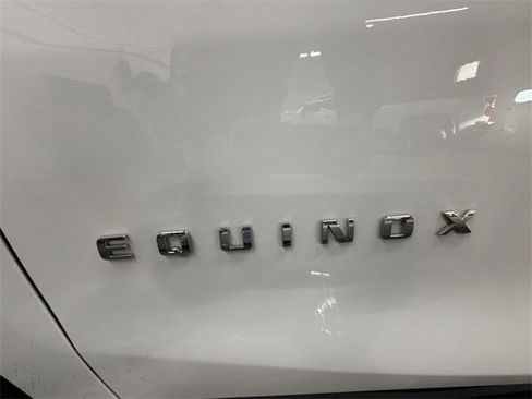 Certified 2024 Chevrolet Equinox LT w/ LPO, Floor Liner Package image 32