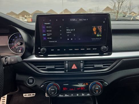 Used 2023 Kia Forte GT-Line w/ GT-Line Technology Package image 27