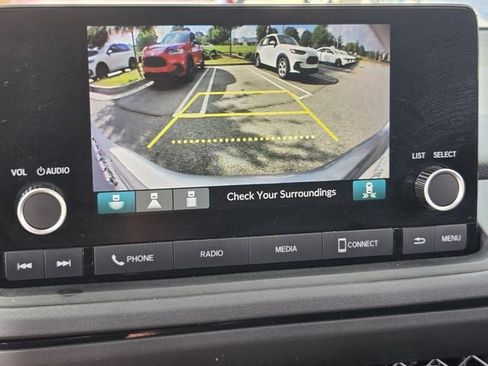 Used 2025 Honda Accord SE image 26