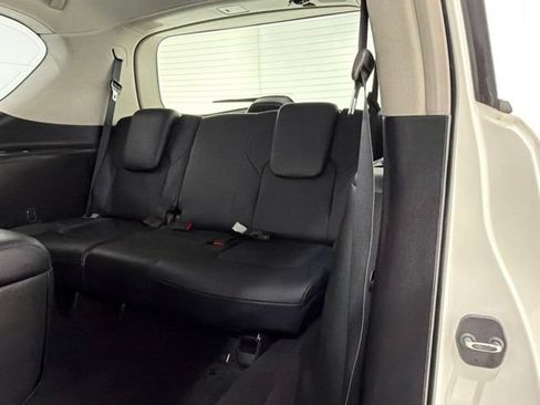 Used 2014 INFINITI QX80 4WD w/ Theater Package image 19