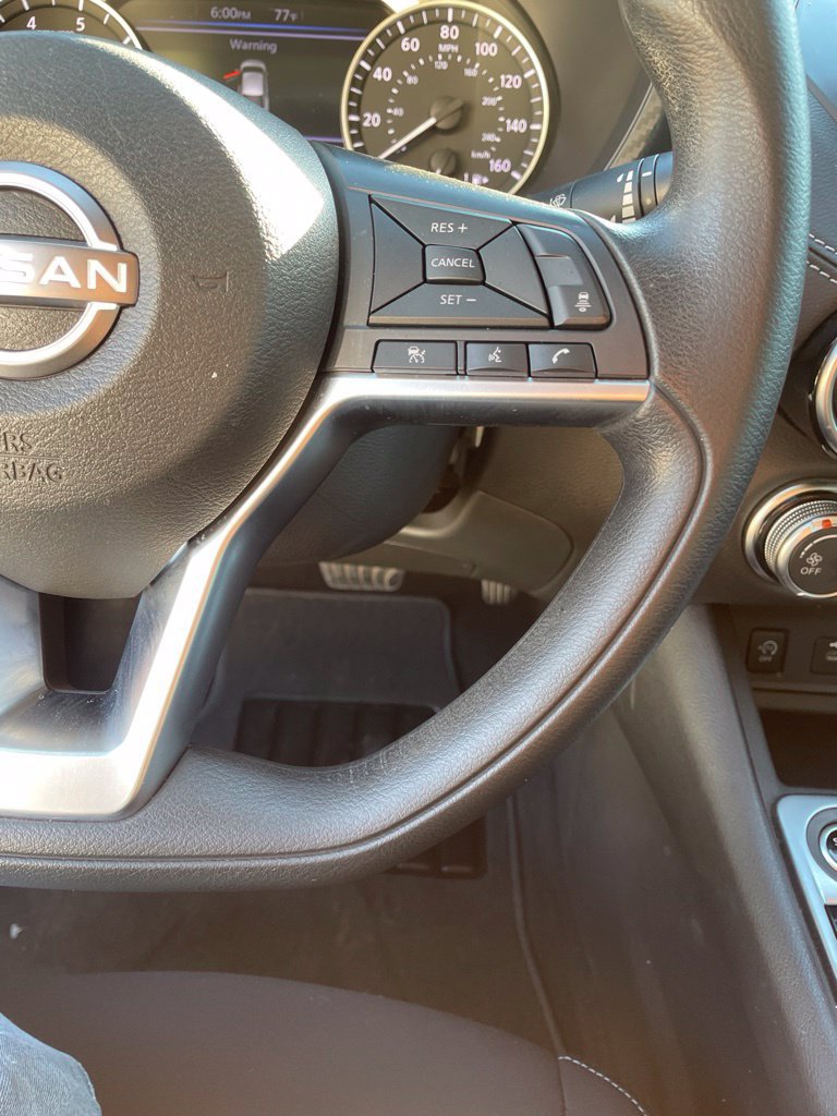 Used 2024 Nissan Sentra SV FWD image 14