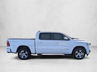 Used 2022 RAM 1500 Laramie AWD/4WD video 4