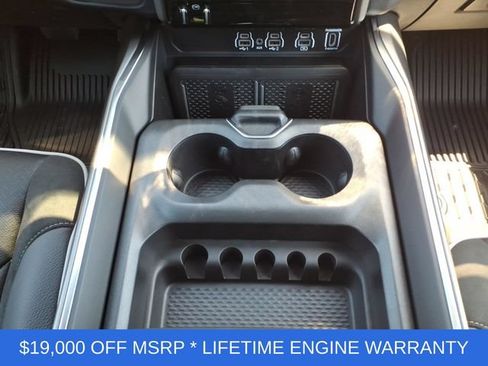 New 2026 RAM 1500 Laramie AWD/4WD image 25