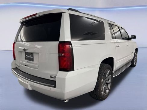 Used 2016 Chevrolet Suburban LTZ image 12