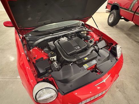 Used 2002 Ford Thunderbird Deluxe image 15