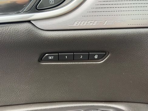 Used 2024 Cadillac XT6 Sport w/ LPO, Floor Liner Package AWD/4WD image 16