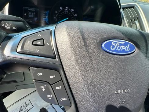 Used 2024 Ford Edge SEL w/ Convenience Package AWD/4WD image 27