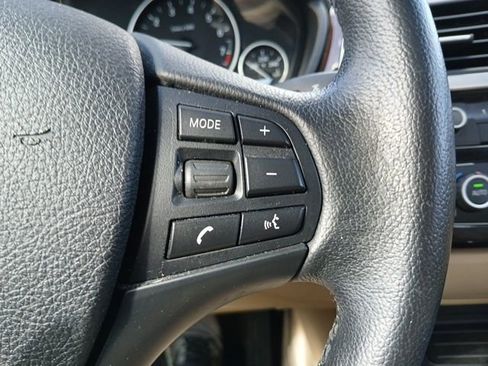 Used 2016 BMW 320i Sedan image 25