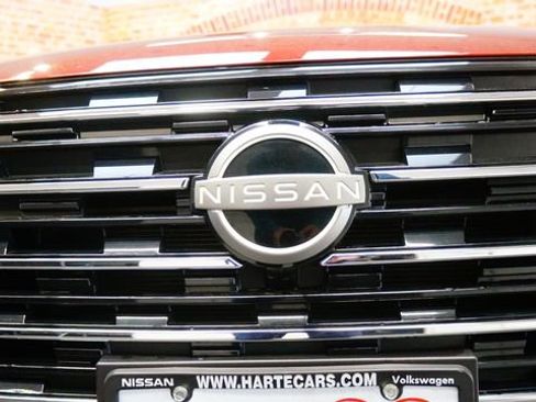 Certified 2024 Nissan Rogue SV w/ SV Premium Package AWD/4WD image 70