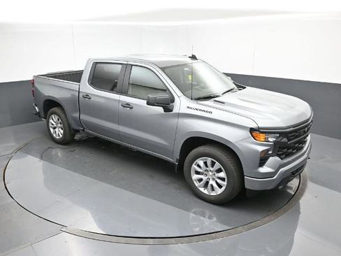 New 2026 Chevrolet Silverado 1500 Custom w/ LPO, Dark Essentials Package image 23