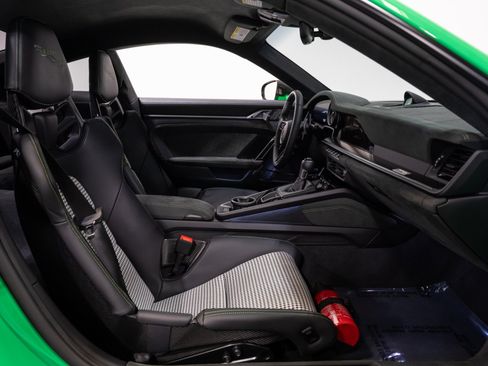 Used 2025 Porsche 911 GT3 RS RWD image 62