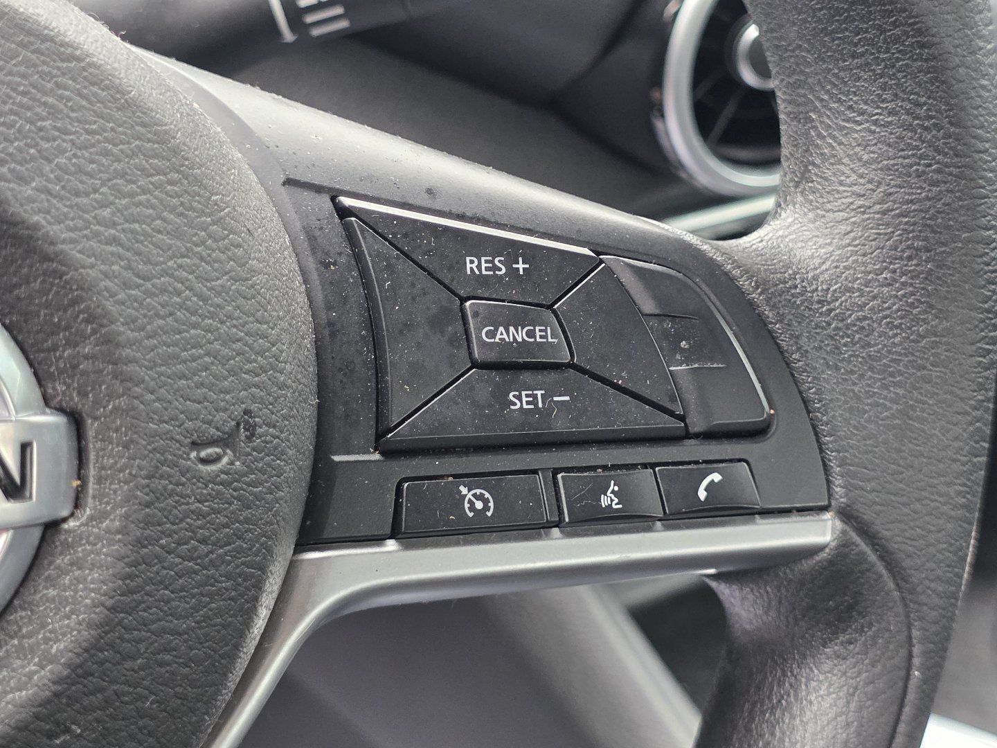 Used 2020 Nissan Sentra S FWD image 19