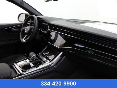 New 2026 Audi Q8 Premium Plus image 25