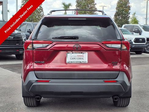 Used 2023 Toyota RAV4 XLE Premium AWD/4WD image 7