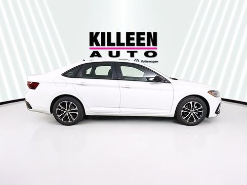 New 2026 Volkswagen Jetta Sport FWD image 8