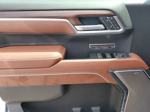 New 2026 GMC Sierra 1500 Denali Ultimate AWD/4WD image 18