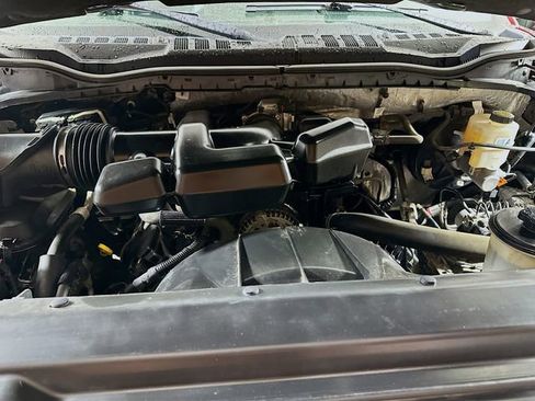 Used 2019 Ford F350 Lariat w/ Chrome Package image 31