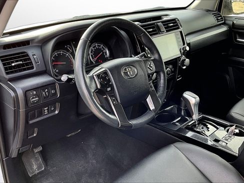 Used 2024 Toyota 4Runner TRD Off-Road Premium image 20