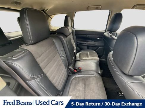 Used 2020 Mitsubishi Outlander SE AWD/4WD image 33