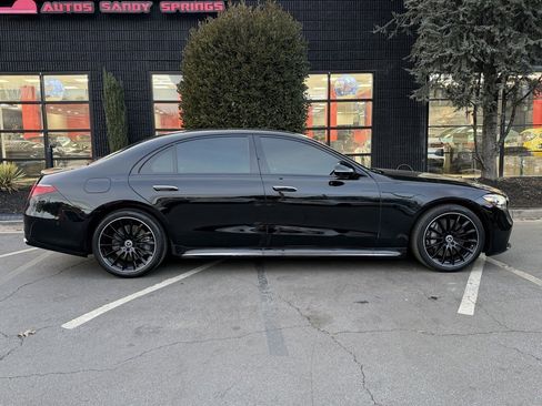 Used 2023 Mercedes-Benz S 500 S 500 w/ AMG Line image 21