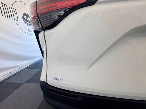 Used 2022 Toyota Sienna LE image 10