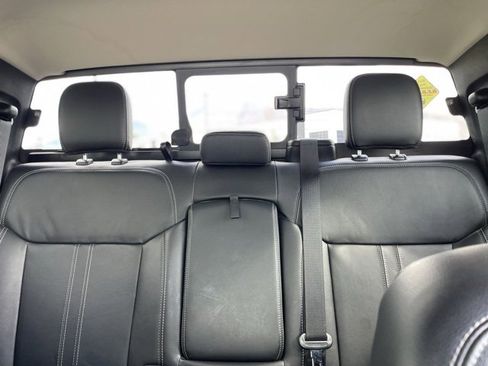 Used 2020 Ford Ranger Lariat w/ Equipment Group 501A Mid image 12