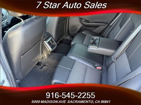 Used 2018 Chevrolet Impala LT image 16