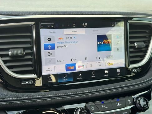 New 2026 Chrysler Pacifica Select w/ S Appearance Package FWD image 25