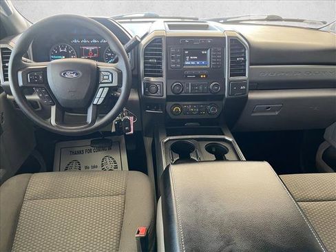 Used 2019 Ford F250 XLT w/ XLT Value Package AWD/4WD image 11