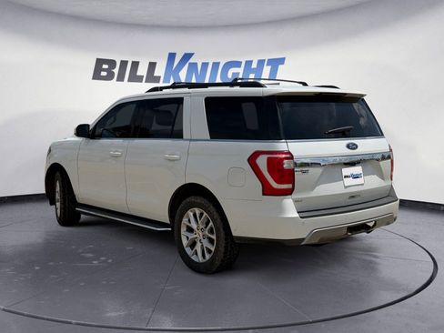 Used 2021 Ford Expedition XLT AWD/4WD image 3