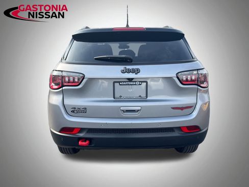 Used 2023 Jeep Compass Trailhawk image 15