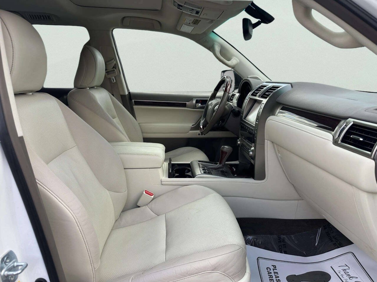 Used 2014 Lexus GX 460 w/ Premium Package AWD/4WD image 24
