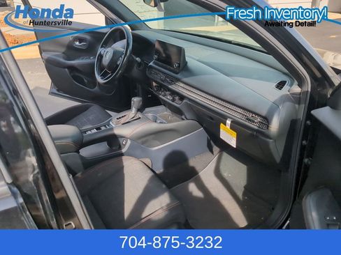 Used 2023 Honda HR-V Sport image 15